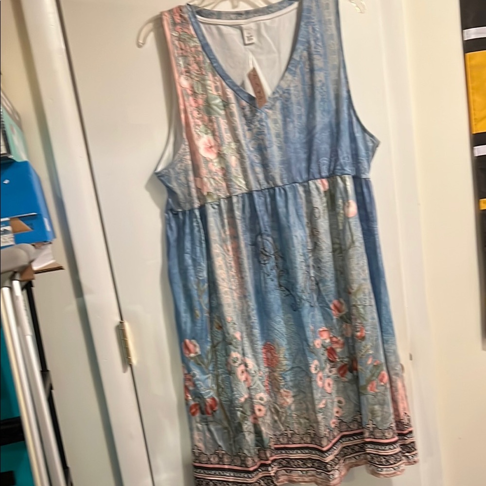 Pink Daisy Floral Sleeveless Dress in Blue and Pink